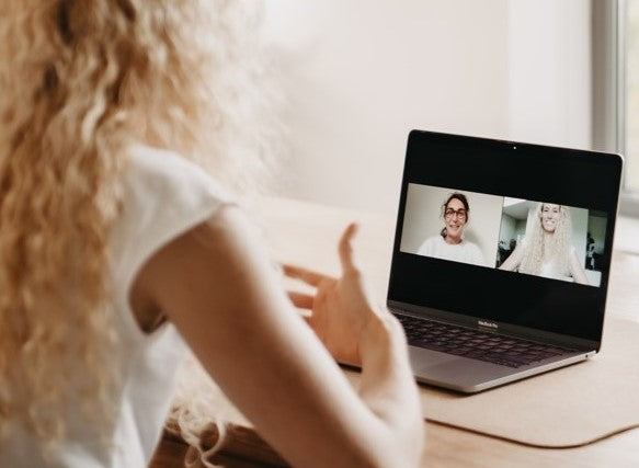 Holistische hondencoaching op maat - videocall